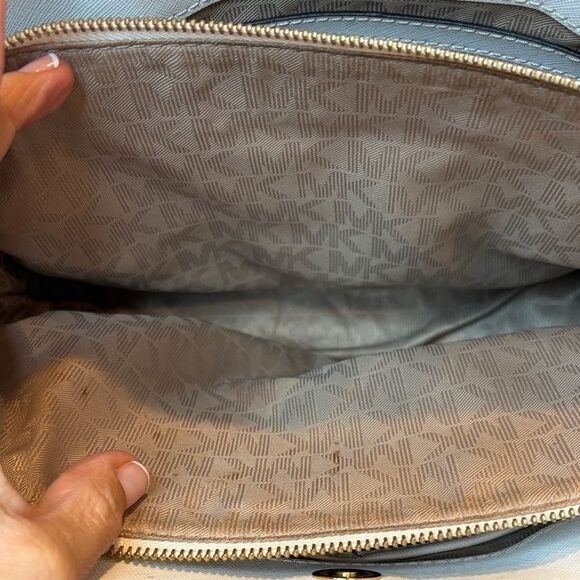 Michael Kors Savannah Medium Convertible Satchel Bag - Picture 13 of 16